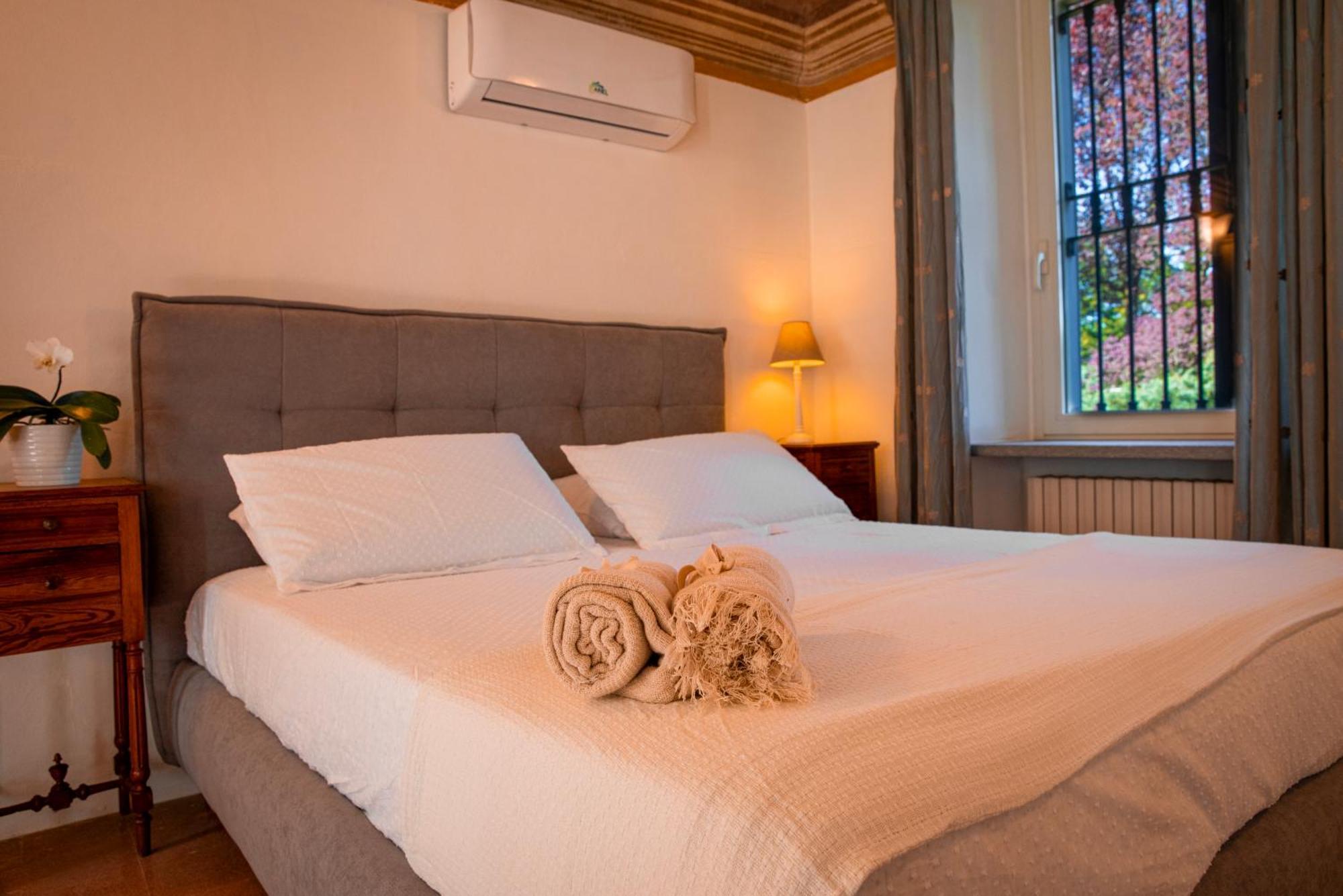 Cascina Ambrosia Residenza D'Epoca Apartment อัสตี ภายนอก รูปภาพ