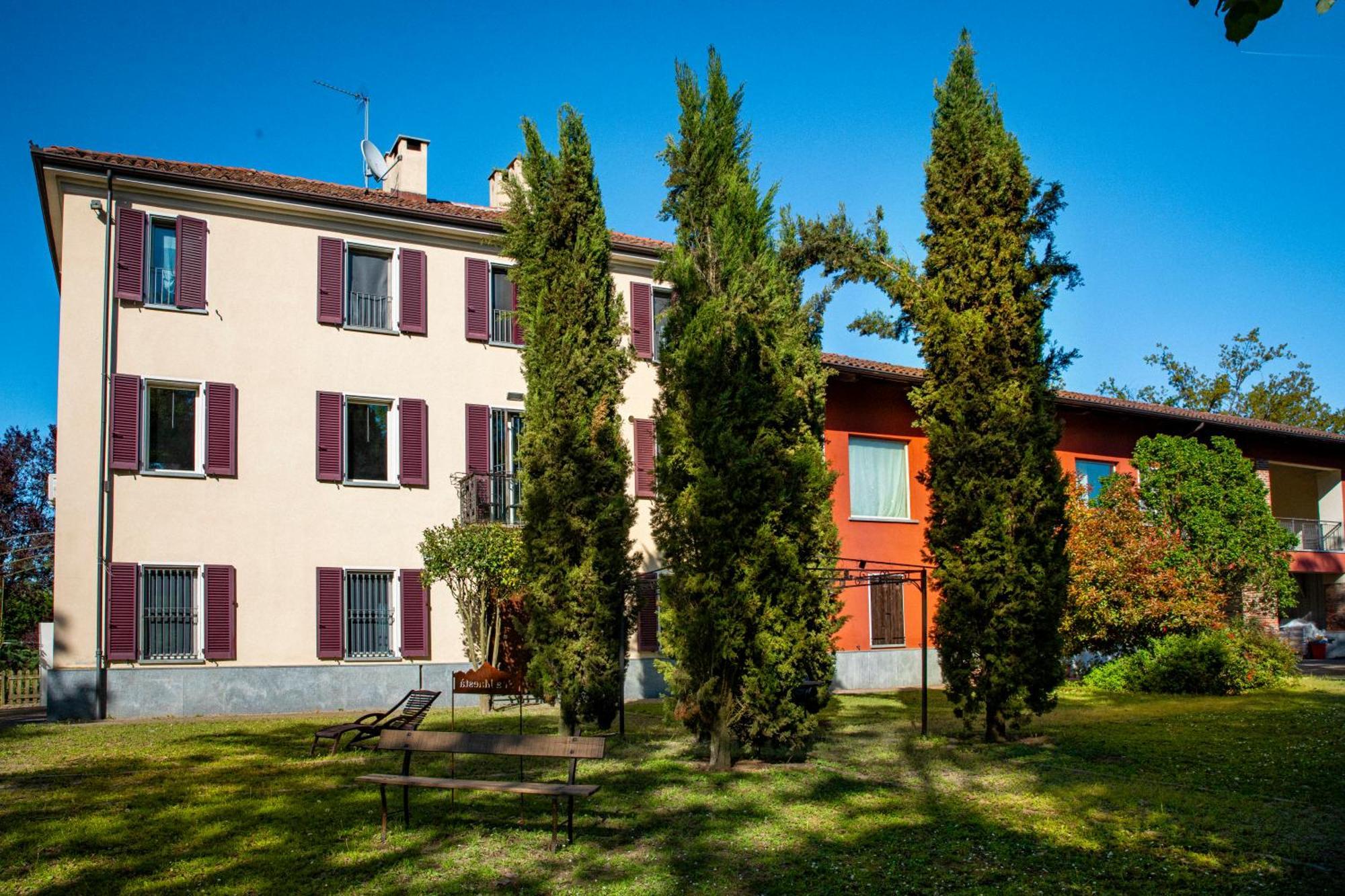 Cascina Ambrosia Residenza D'Epoca Apartment อัสตี ภายนอก รูปภาพ